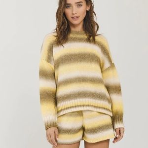 Something Navy Poppy Ombre Sweater shorts & Sweater